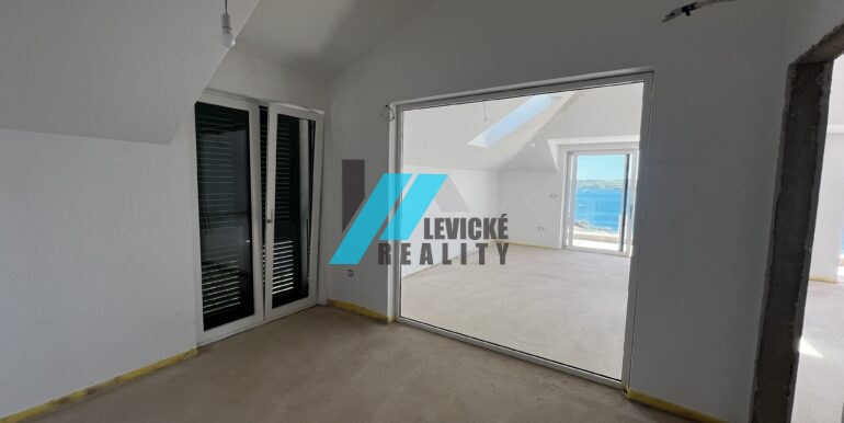 Levicke-reality-3